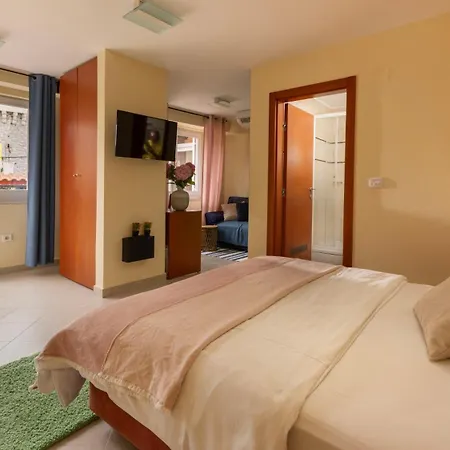 Ciao Bella Hotel *